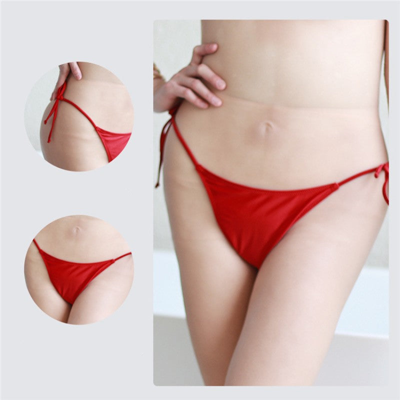 hoher roter Bikini