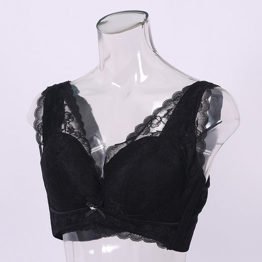 Crossderssers' charakteristisches Spitzen-Bralette mit tiefem V-Ausschnitt