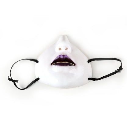 Neue weiße Silikon-Halbmaske mit geschlossenem Mundbereich