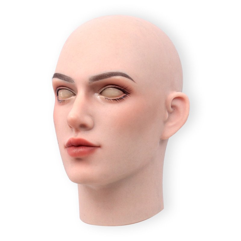 Neue realistische Silikonmaske „Anneliese“