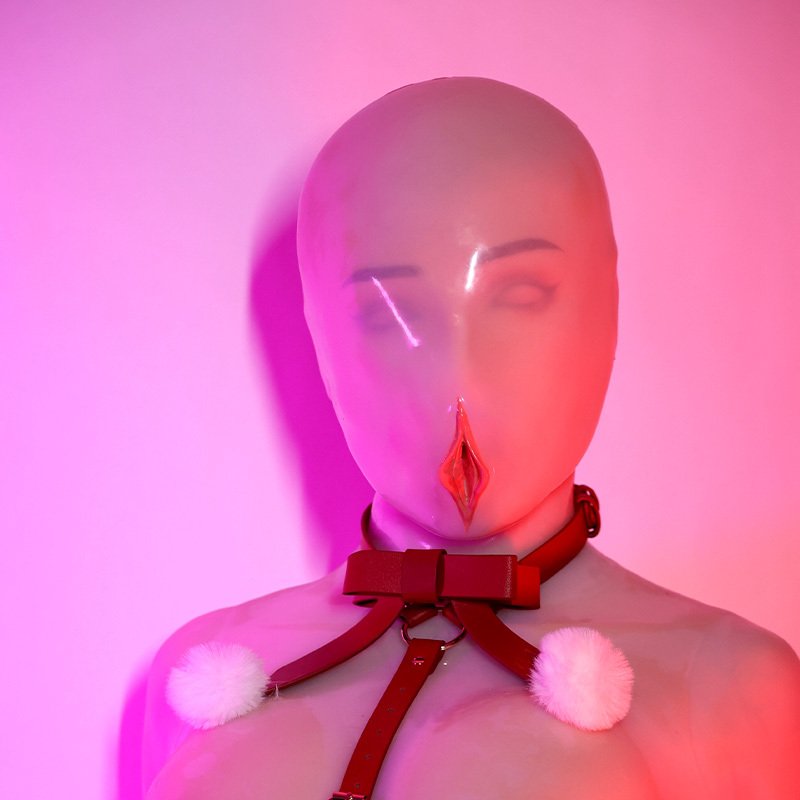 Neue transparente Silikonmaske für die Vagina
