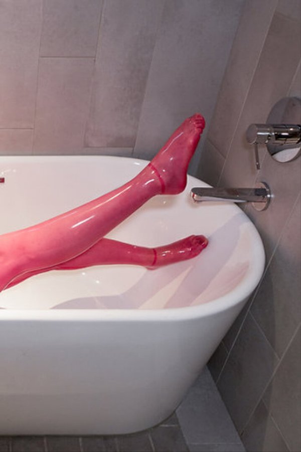 Latexanzug Basis-Version [Transparentes Pink] 0,4 mm