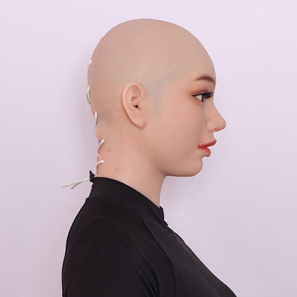 Neue Lily-Silikonmaske mit Schnürung am Rücken